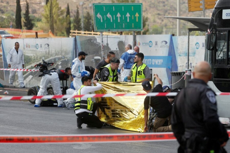 Αιματοκύλισμα στην Ιερουσαλήμ με 6 νεκρούς: Ο ανταποκριτής των ΝΕΩΝ Κωστής Κωνσταντίνου μεταδίδει
