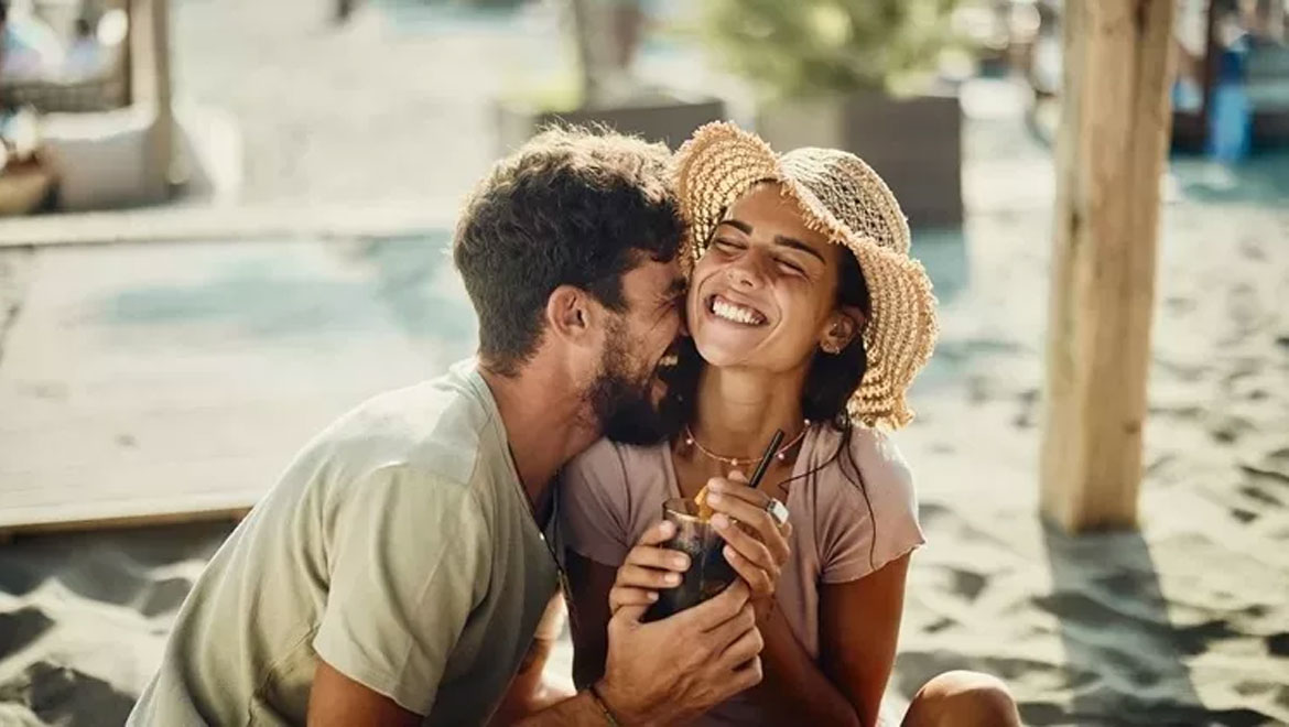 Τα 4 ζώδια που θα ήθελαν το καλοκαίρι να μην τελειώσει ποτέ