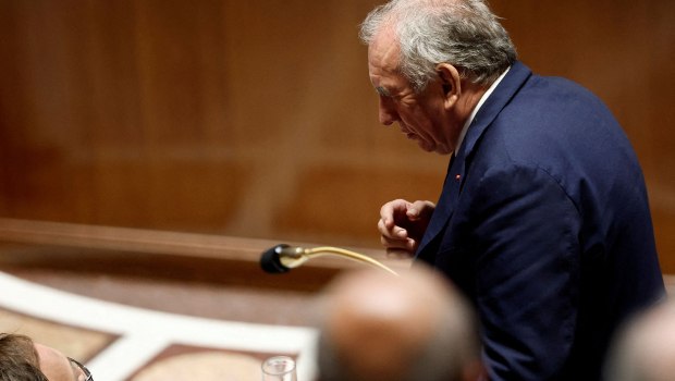 Γαλλία: Επικριτικά τα σχόλια των μέσων ενημέρωσης για την πρωθυπουργία του Φρανσουά Μπαϊρού