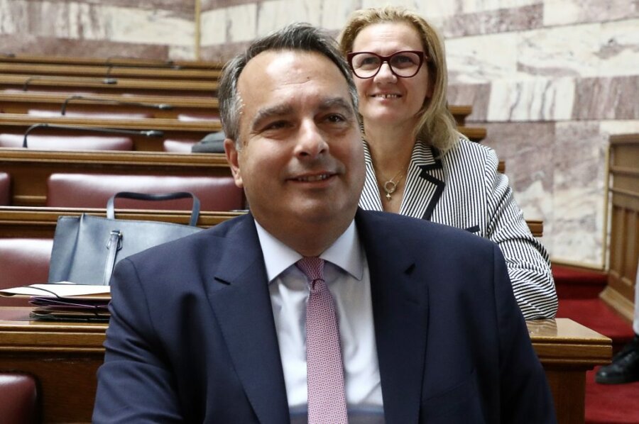Θ. Παπαθανάσης: Στήριξη στην Οικογένεια – Παρεμβάσεις για τη Στέγη και το Δημογραφικό