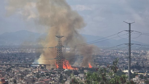 Κόλαση στο Μεξικό από τη φονική έκρηξη βυτιοφόρου με 50.000 λίτρα αερίου σε πολυσύχναστο δρόμο