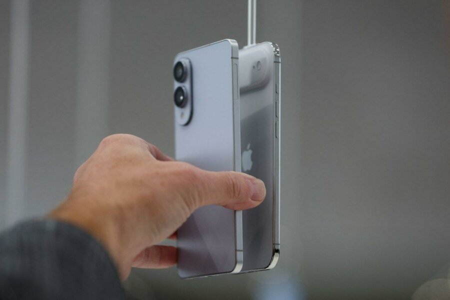 Apple iPhone Air: Οι ελπίδες και ο προβληματισμός για την AI - Οικονομικός Ταχυδρόμος