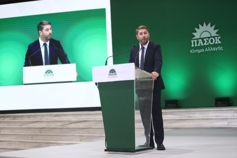 Οι «πέντε εθνικές προτεραιότητες» του ΠΑΣΟΚ - Τα μέτρα που θα δεσμευτεί ο Ανδρουλάκης στη ΔΕΘ
