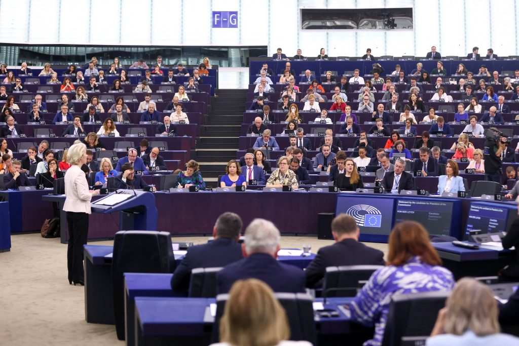 Παρατείνονται οι κυρώσεις της ΕΕ κατά της Ρωσίας – Στο στόχαστρο πρόσωπα, εταιρείες και ο ίδιος ο Πούτιν