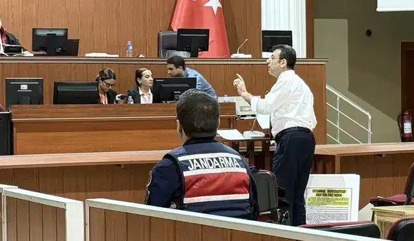Μόνο στην Τουρκία: Ο κρατούμενος δικηγόρος του Ιμάμογλου θα τον υπερασπιστεί μέσα από τη... φυλακή