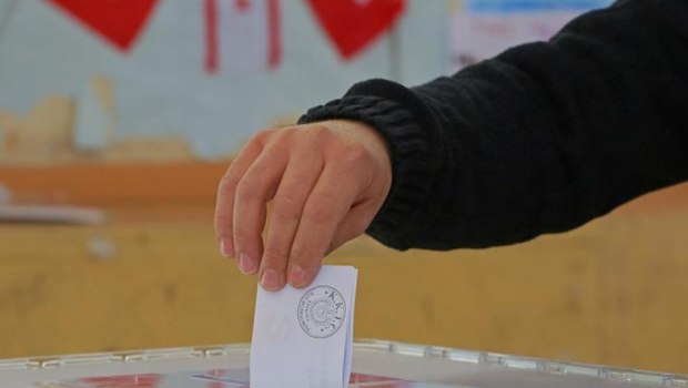 «Εκλογές» στα Κατεχόμενα: 140 «ψηφοφόροι» άνω των 110 ετών στους «εκλογικούς» καταλόγους και ένας 125 ετών