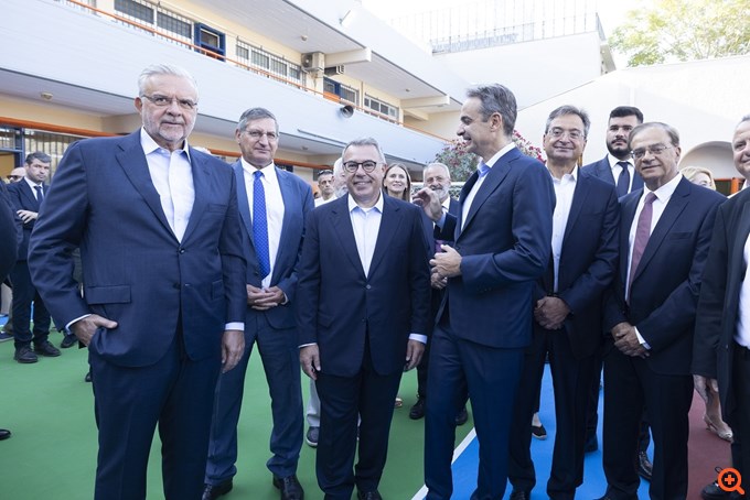 Ακόμα 2.000 σχολεία ανακαινίζονται σε βάθος τριετίας με το πρόγραμμα