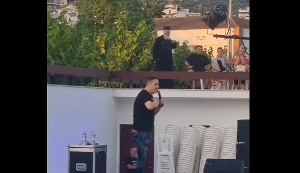 Μήνυση ιερέων στον Αλέξανδρο Τσουβέλα για το viral σκηνικό στη Στυλίδα 