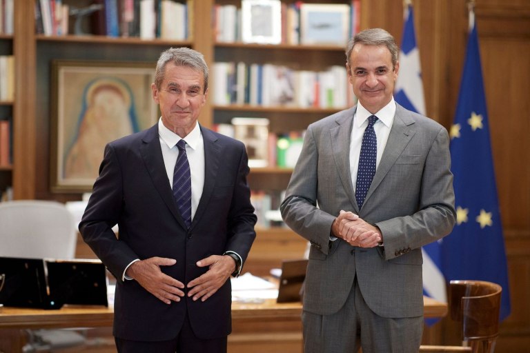 Προσχώρησε -και επισήμως- στη Νέα Δημοκρατία ο Ανδρέας Λοβέρδος