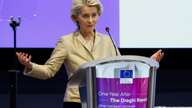 ΕΕ: Η Ούρσουλα φον ντερ Λάιεν συμφώνησε με τον Τραμπ για κυρώσεις στη Ρωσία και απεμπλοκή από το φυσικό αέριο