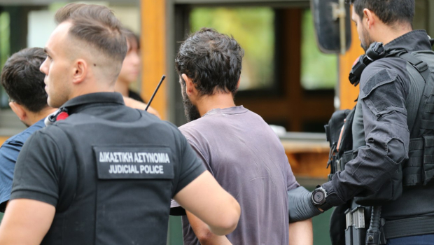 Στη φυλακή ο 32χρονος για τους εμπρησμούς στον Υμηττό - Τι είπε για τον ISIS