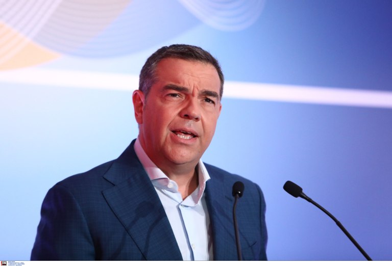 Οι δημοσκόποι βρίσκουν Τσίπρα, η κεντροαριστερά το… ψάχνει – Eπιστρέφουν τα συμπόσια