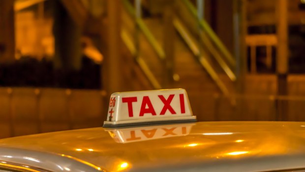 Χανιά: Θύμα ληστείας έπεσε γυναίκα οδηγός ταξί - Ο δράστης την έδεσε και την άφησε στην ερημιά