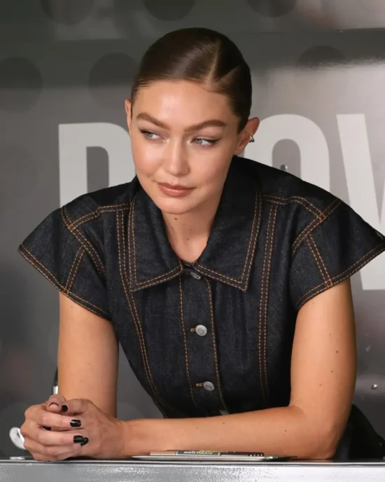 Gigi Hadid: Ο Δημήτρης Γιαννέτος δημιούργησε την τέλεια sleek αλογοουρά
