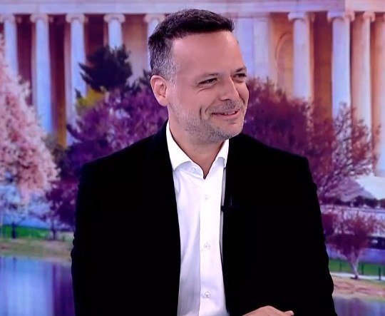 Σε καμία περίπτωση συγκυβέρνηση με τη ΝΔ λέει ο Δούκας – Να γίνει ένα μεγάλο δημοκρατικό συνέδριο