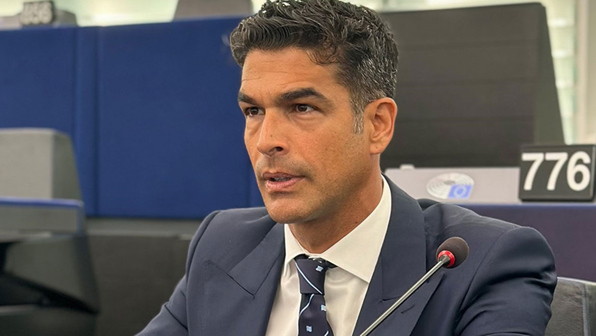 Ο Νίκος Αναδιώτης μετά την τοποθέτηση για τις αμβλώσεις: «Είμαι καλά με τη συνείδησή μου»
