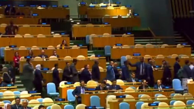 Μαζικές αποχωρήσεις από την αίθουσα της Γενικής Συνέλευσης του ΟΗΕ πριν την ομιλία Νετανιάχου