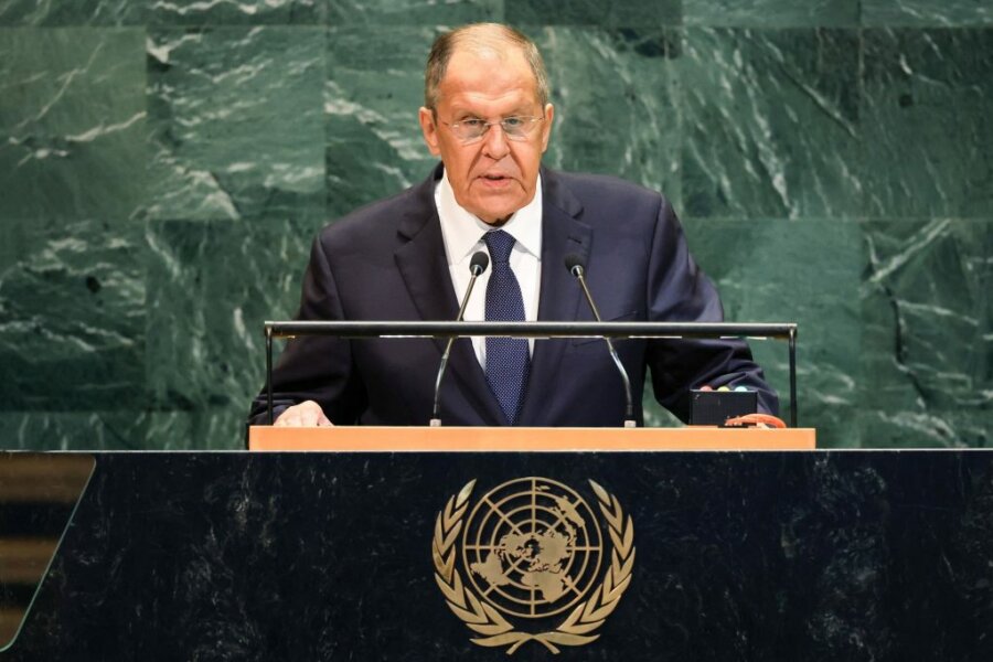 Λαβρόφ: Οποιαδήποτε επιθετικότητα κατά της Ρωσίας θα τύχει «αποφασιστικής απάντησης»