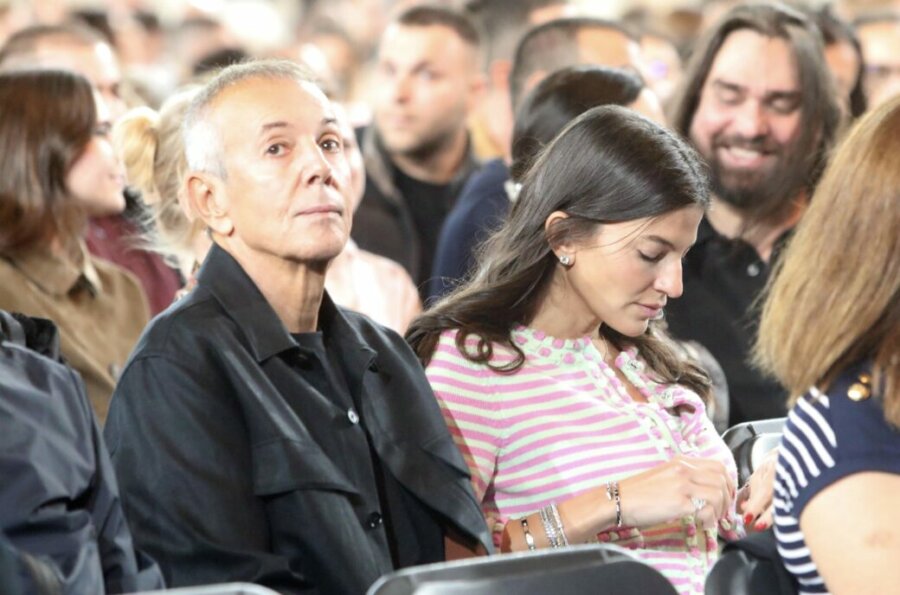 Γιάννης & Δήμητρα Κούστα: Σπάνια δημόσια εμφάνιση για το ζευγάρι στη συναυλία του Ludovico Einaudi