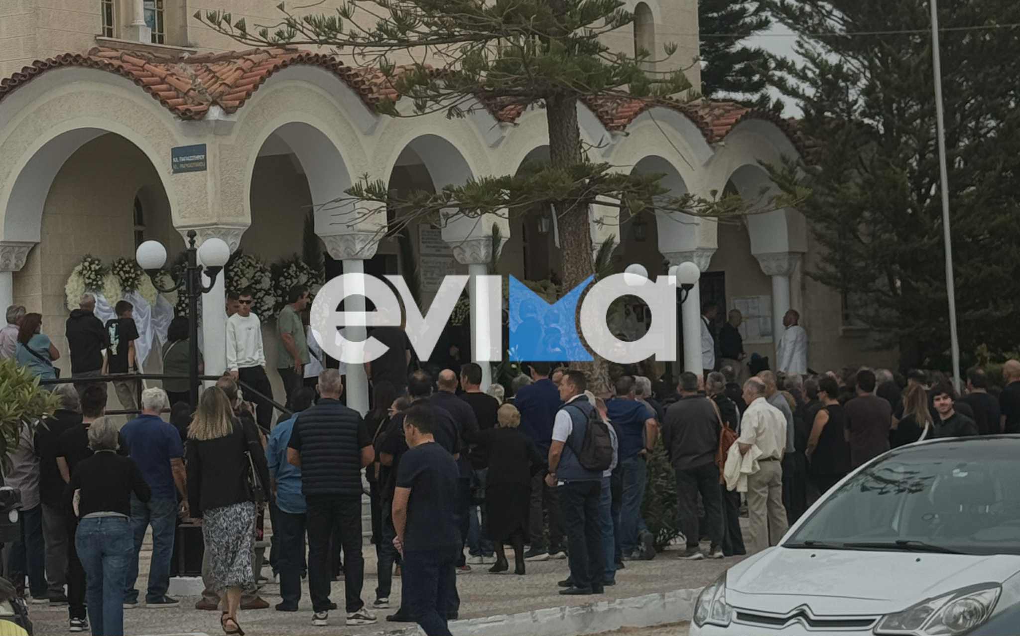 Blue Star Chios: Θρήνος στην κηδεία του 20χρονου ναυτεργάτη στην Εύβοια