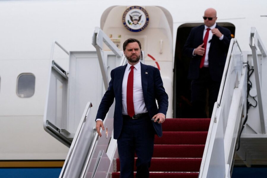 Βανς: Oι ΗΠΑ εξετάζουν το ενδεχόμενο χροήγησης πυραύλων Tomahawk στην Ουκρανία