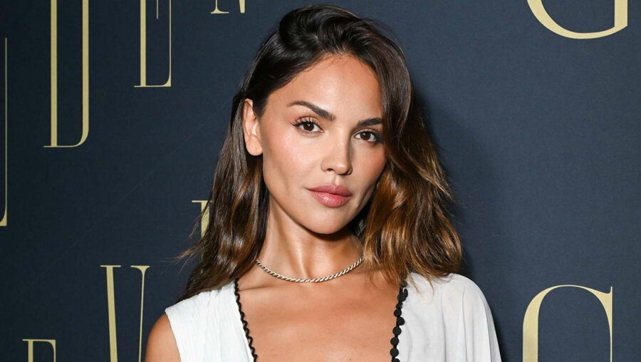 Eiza Gonzalez: Ένα χτένισμα με στυλ και φαντασία