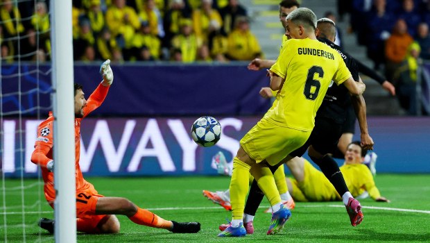 Μπόντο Γκλιμτ – Τότεναμ 2-2: Οι Νορβηγοί ήταν έτοιμοι για γιορτή, αλλά ένα αυτογκόλ έσωσε την αγγλική ομάδα (vid)