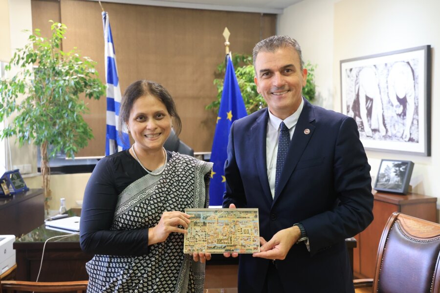 he-ambassador-of-bangladesh-dimarxos-larissaion-5
