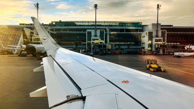 Γερμανία: Έκλεισε ξανά, δεύτερη φορά σε 24 ώρες, το αεροδρόμιο του Μονάχου