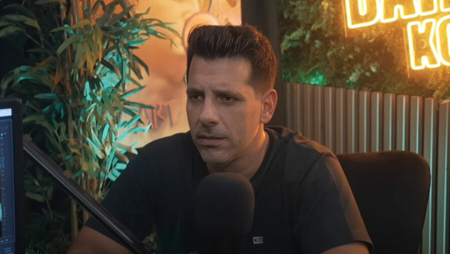 Θοδωρής Φέρρης: «Με τις πρώην συντρόφους μου, έχω υπάρξει πολύ ζηλιάρης» - Βίντεο