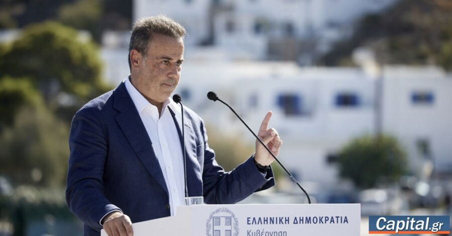 Τα Εθνικά Θαλάσσια Πάρκα αφορούν στην προστασία του...