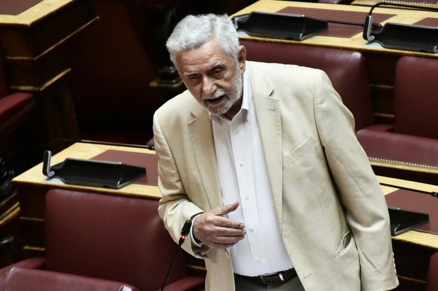 Θοδωρής Δρίτσας στη Βουλή