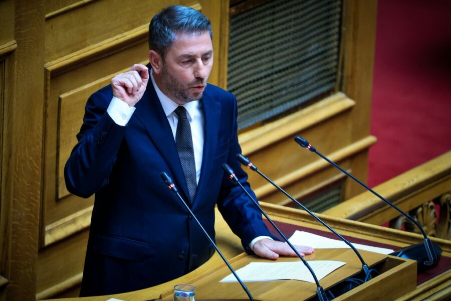 Ανδρουλάκης: Χρέος μου να απομακρύνω τη διεφθαρμένη κυβέρνηση και τον αρχιτέκτονα της εγχώριας παρακμής, Κ. Μητσοτάκη