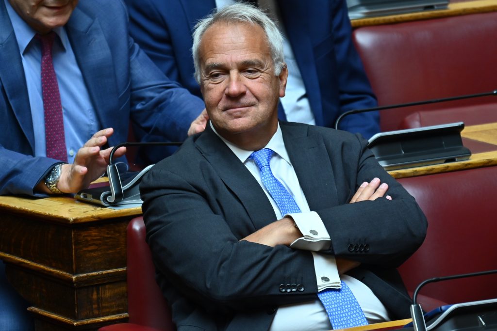 Βορίδης – ΟΠΕΚΕΠΕ: Αιχμές κατά Μαξίμου για τον Βάρρα