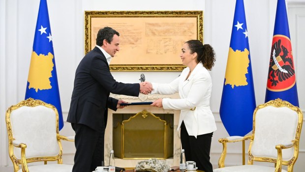 Κόσοβο: Ο Άλμπιν Κούρτι έλαβε εντολή σχηματισμού κυβέρνησης – Δημοτικές εκλογές την Κυριακή