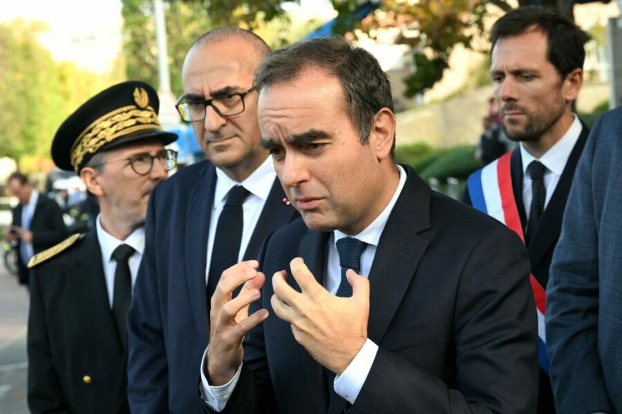Γαλλία: Κυβέρνηση σωτηρίας από τον Λεκορνί για να ψηφιστεί ο προϋπολογισμός