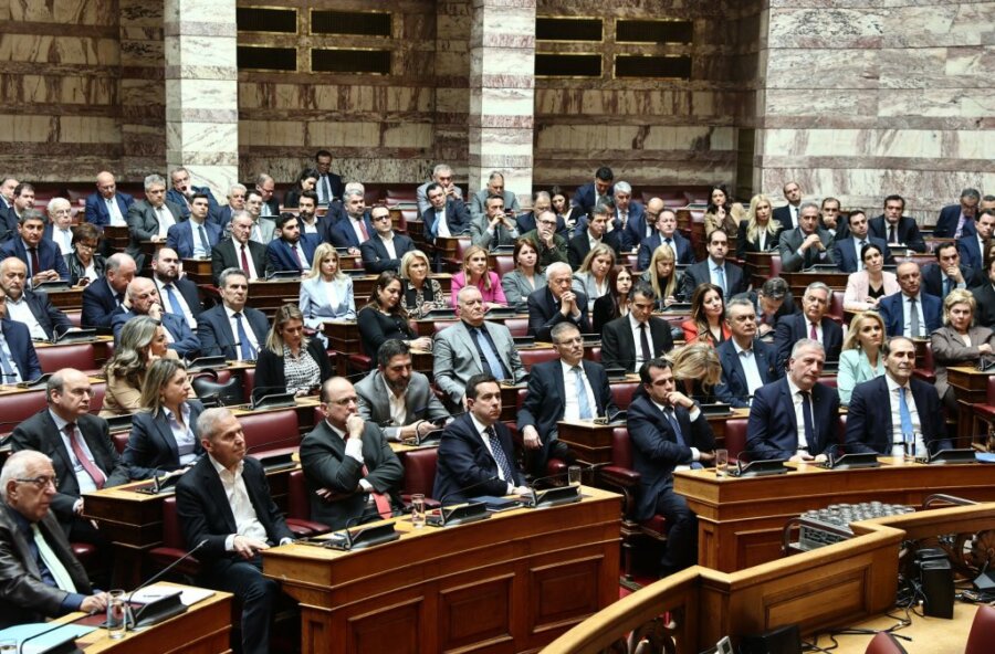 Ανησυχία στη ΝΔ για «έκρηξη» στην περιφέρεια