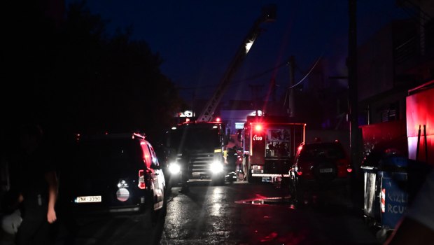 Σπίτι πήρε φωτιά από φορτιστή κινητού τηλεφώνου