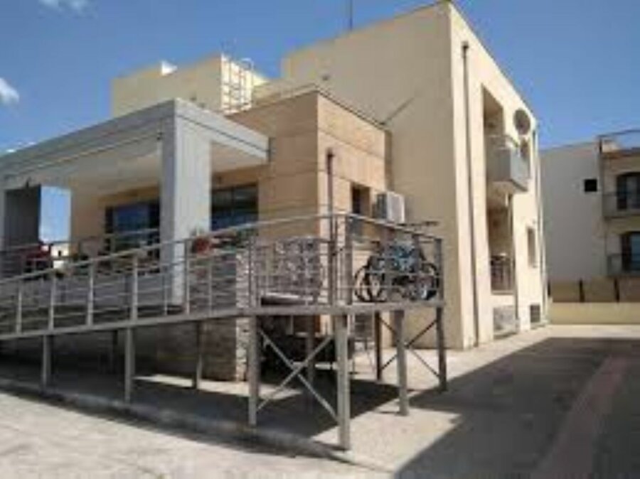 chenonas-astegon-volos