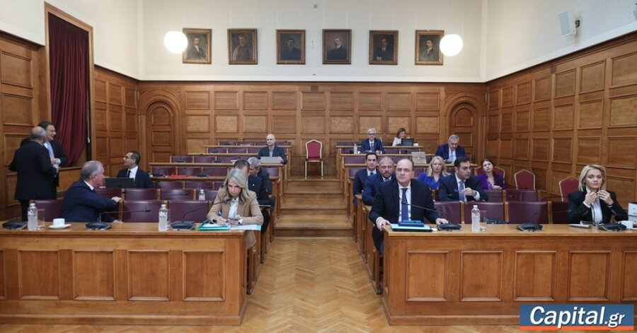Καμία πολιτική παρέμβαση δεν είχα στα...