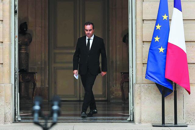 Σεμπαστιέν Λεκονύ έξοδος