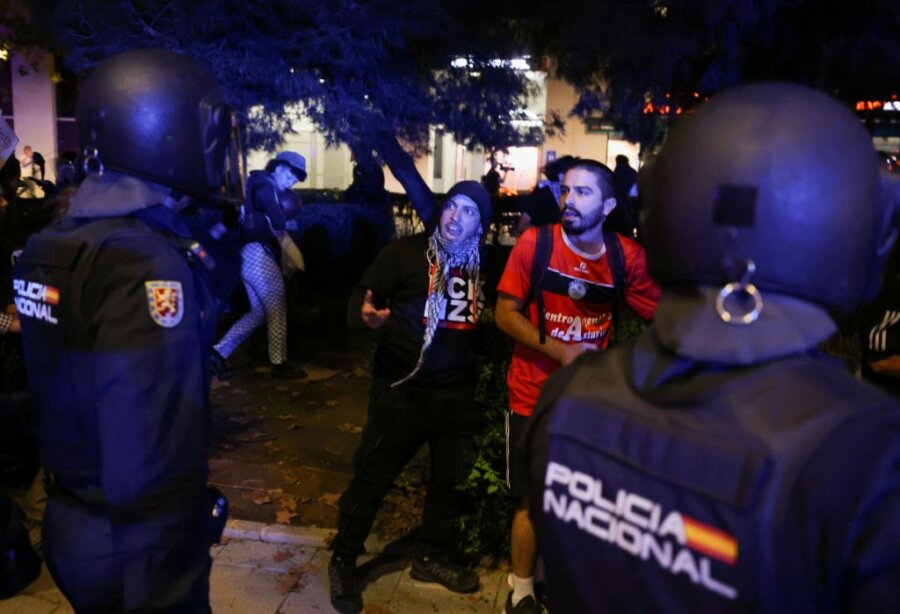 Βαλένθια:  Πέντε συλλήψεις κατά τη διάρκεια φιλο-παλαιστινιακών διαδηλώσεων πριν τον αγώνα Βαλένθια-Χάποελ Τελ Αβίβ