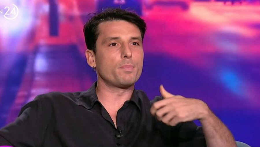 Σπύρος Χατζηαγγελάκης: «Καταλαβαίνω ότι μέσα στον χρόνο μπορεί να αλλάξουν οι ανάγκες του συντρόφου μου»