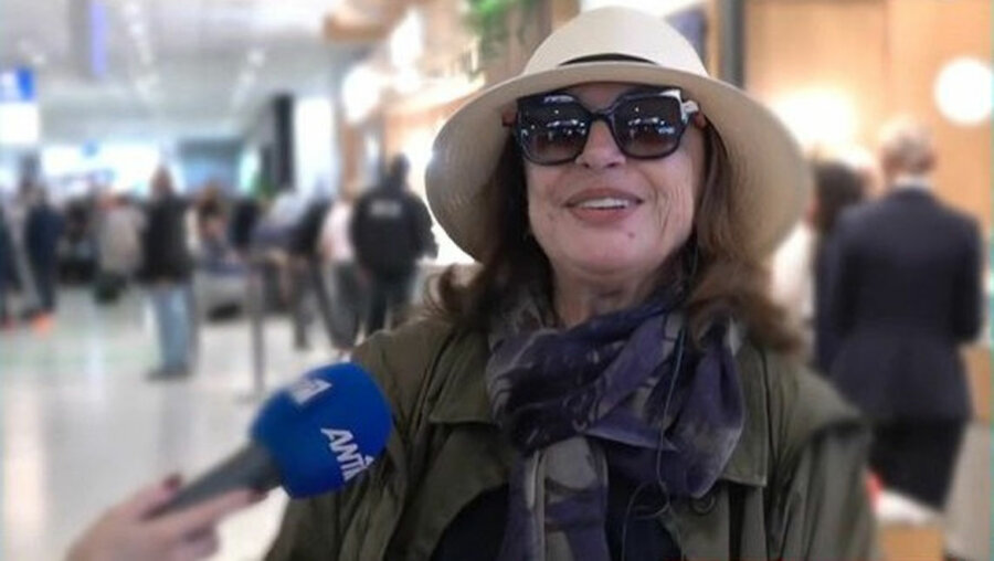Χάρις Αλεξίου: Η έντονη αντίδραση σε ερώτηση για τον Γιώργο Μαζωνάκη - «Βρίσκομαι σε ένα άλλο κόσμο!»