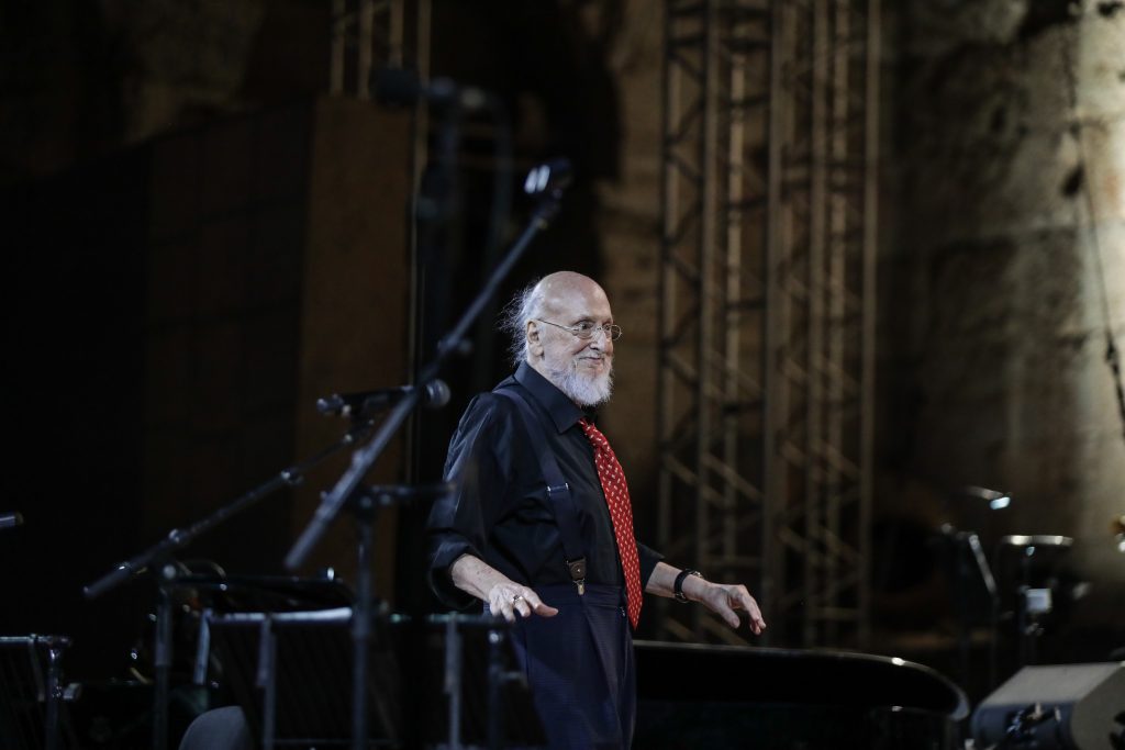 Διονύσης Σαββόπουλος σκηνή