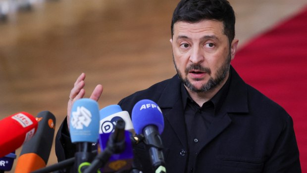 Ζελένσκι: «Πολύ σημαντικό» βήμα οι κυρώσεις εναντίον της Ρωσίας