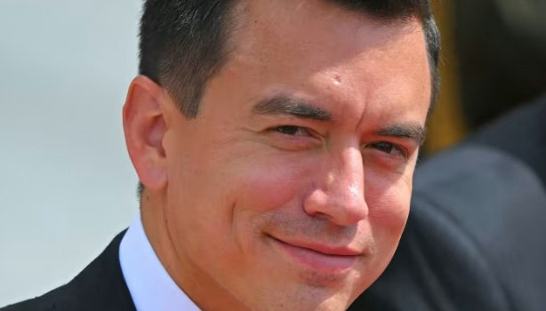Ο πρόεδρος του Ισημερινού κατήγγειλε απόπειρα δολοφονίας με δηλητηριασμένα σοκολατάκια