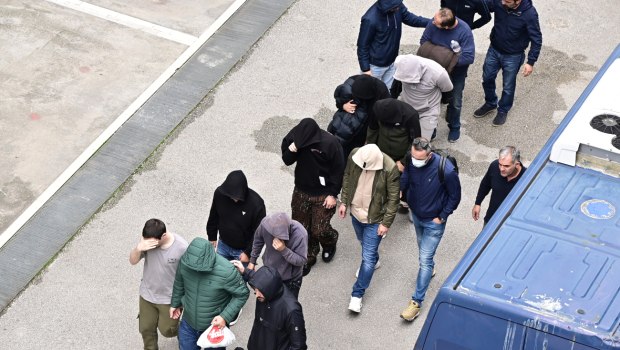 ΟΠΕΚΕΠΕ: Ξεκίνησαν οι απολογίες των κατηγορούμενων - Ελεύθερη μία εξ αυτών