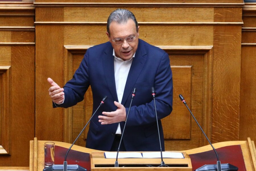 ΣΥΡΙΖΑ: Ο Φάμελλος άνοιξε τον δρόμο για τον Τσίπρα
