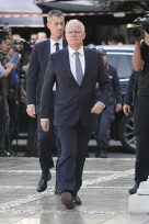Κηδεία Διονύση Σαββόπουλου: Σύσσωμος ο καλλιτεχνικός και πολιτικός κόσμος στο τελευταίο «αντίο» - Φωτογραφίες